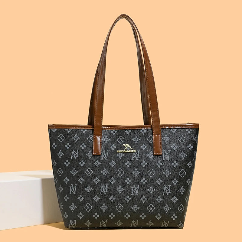 Bolsa Feminina Xadrez em Material Sintético, Grande Capacidade, Ideal para o Trabalho