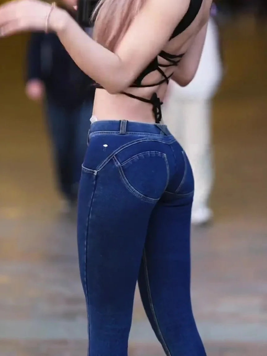 Calça Jeans Cintura Baixa Elástica Levanta Bumbum Feminina