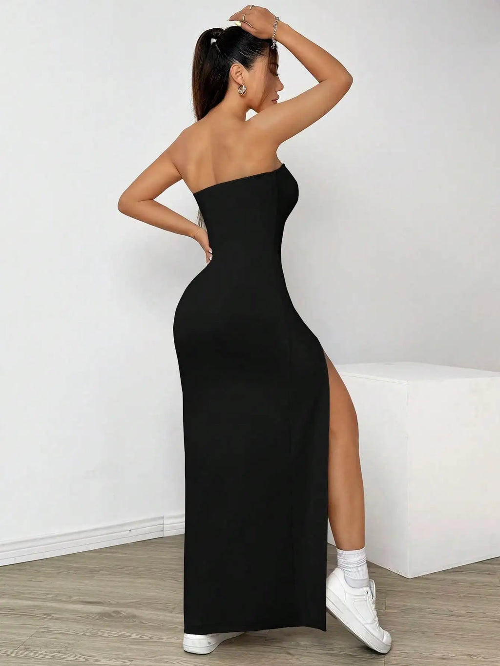 Vestido Longo Tomara que Caia Preto Fenda Lateral Festa