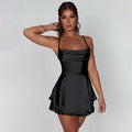 Vestido Curto Sexy Costas Abertas com Alças Finas