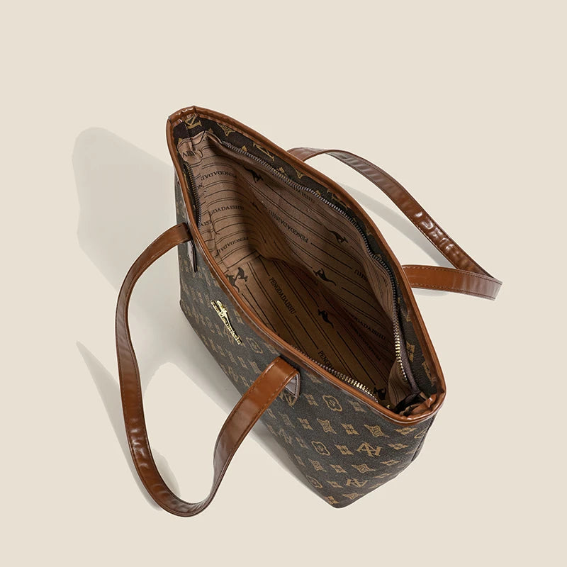 Bolsa Feminina Xadrez em Material Sintético, Grande Capacidade, Ideal para o Trabalho