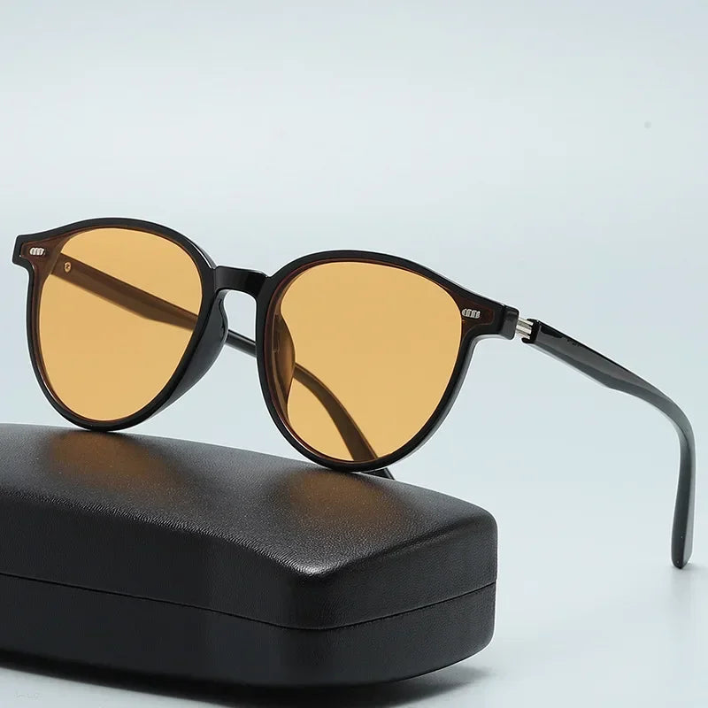 Óculos de Sol Redondo Feminino Vintage com Proteção UV400