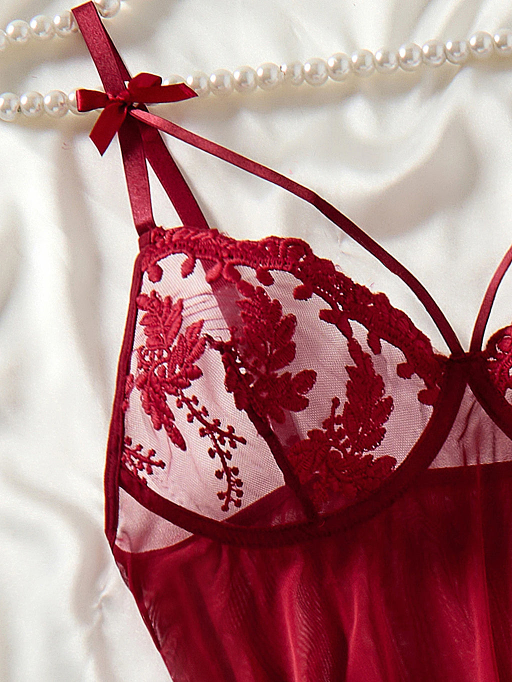 Camisola Vinho com Bordado de Espiga de Trigo e Laço – Semitransparente