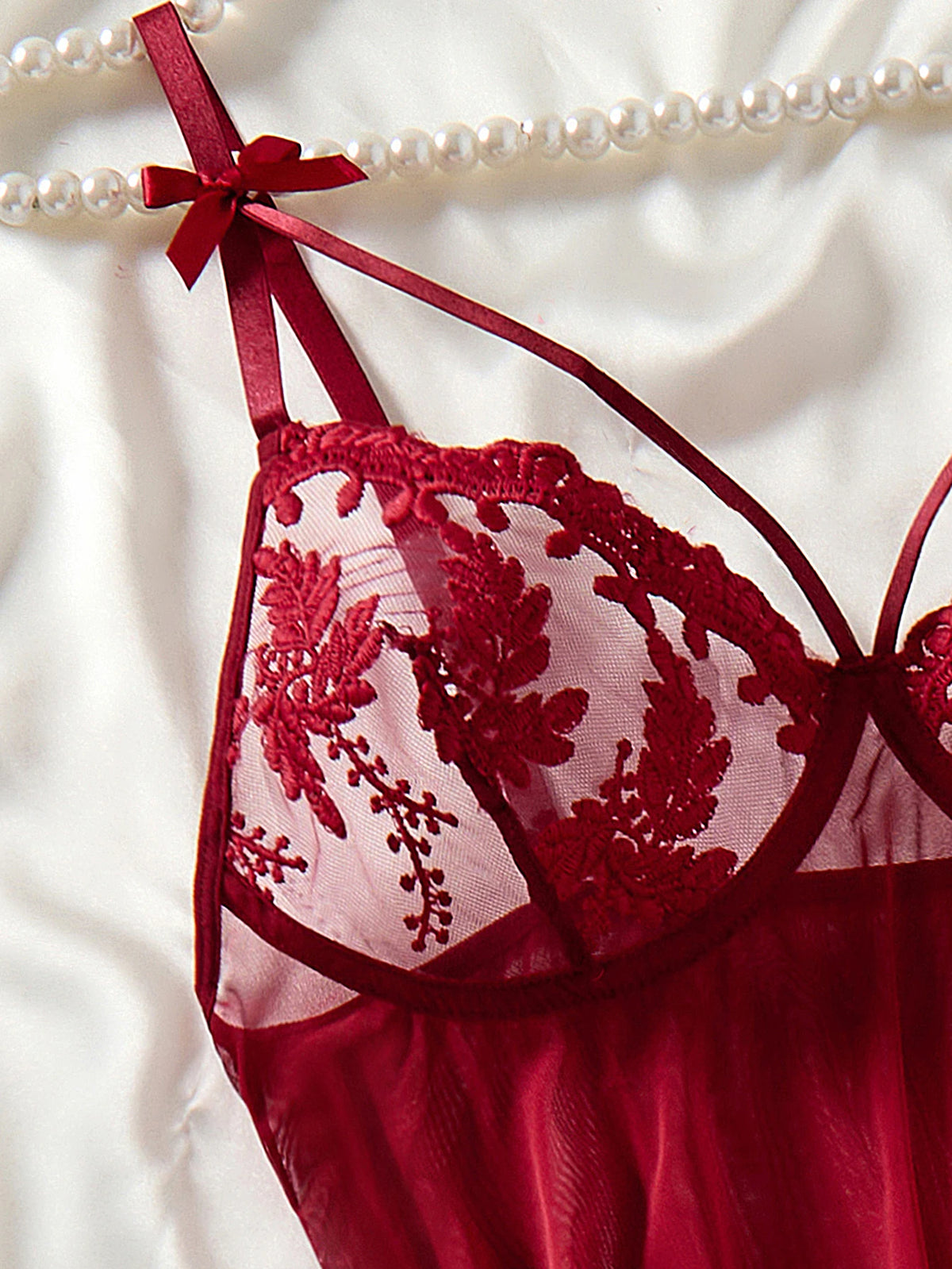 Camisola Vinho com Bordado de Espiga de Trigo e Laço – Semitransparente