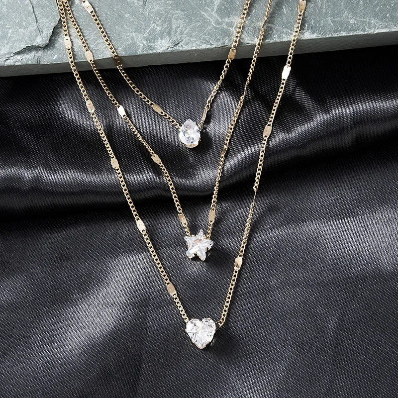 Colar Feminino Coração com Zircônia e Corrente em Camadas – 5 Modelos