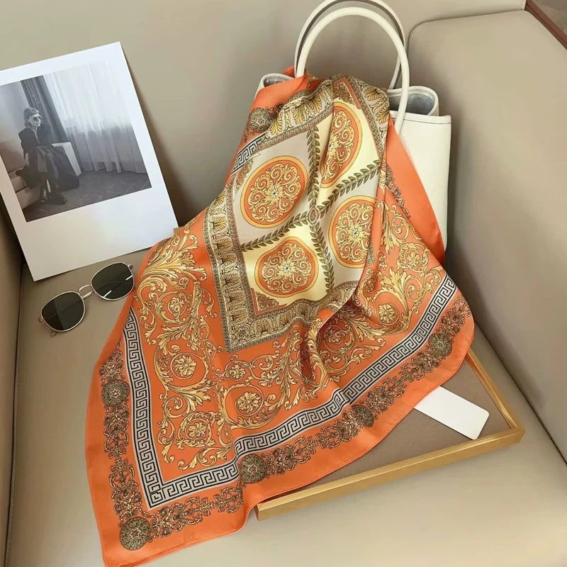 Lenço de Cetim Quadrado Estampado 70x70cm – Bandana Elegante para Cabelo, Pescoço e Bolsa