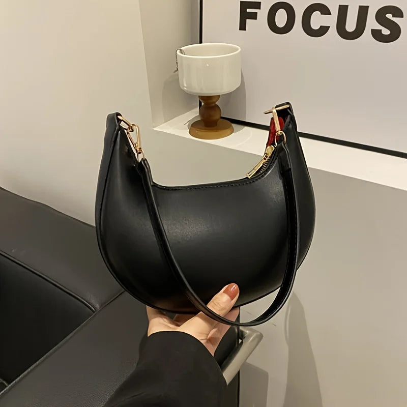 Bolsa de Ombro Feminina em Formato de Lua