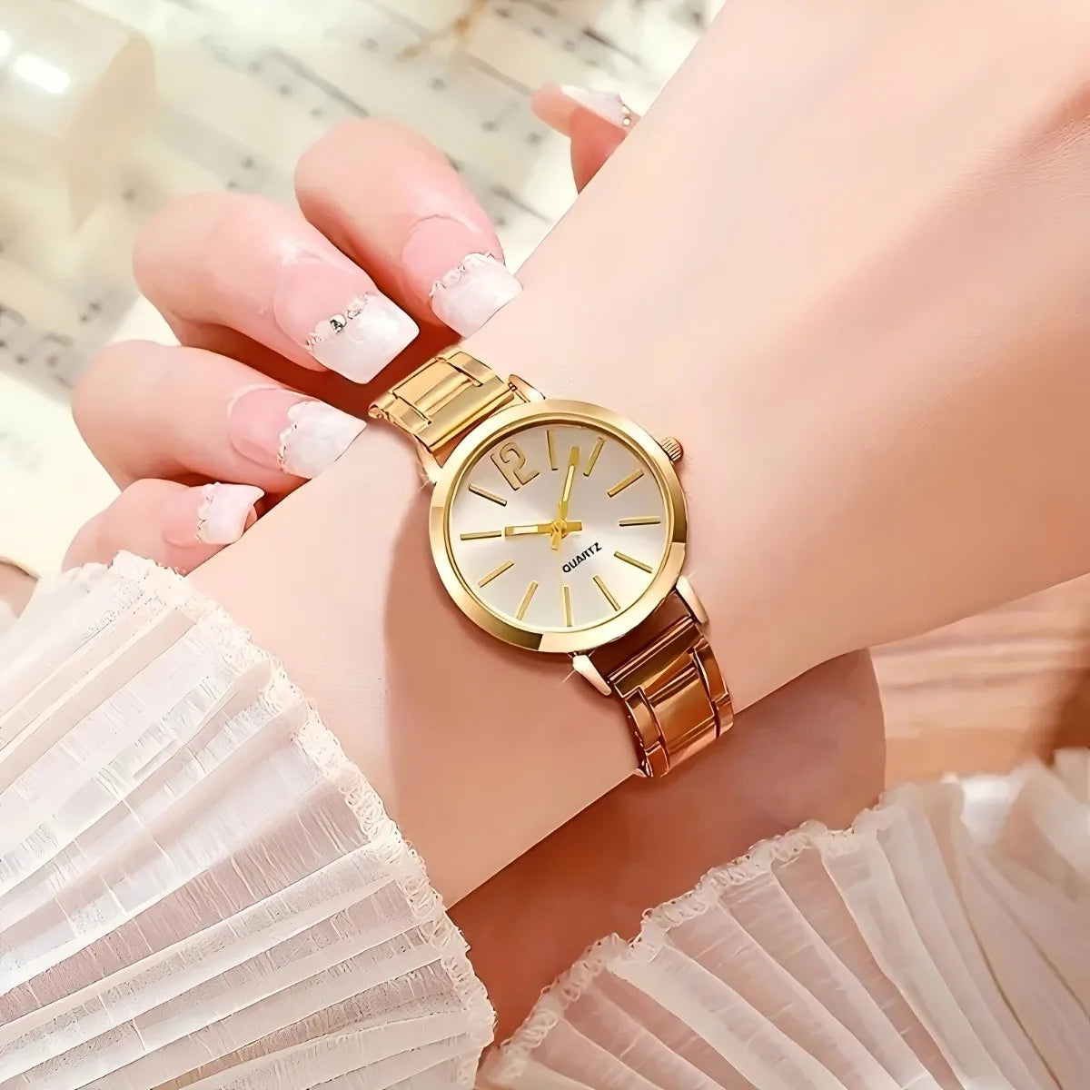 Kit 6 Peças Relógio Feminino de Quartzo com Pulseira, Colar, Brincos e Anel de Cristais (Sem Caixa)