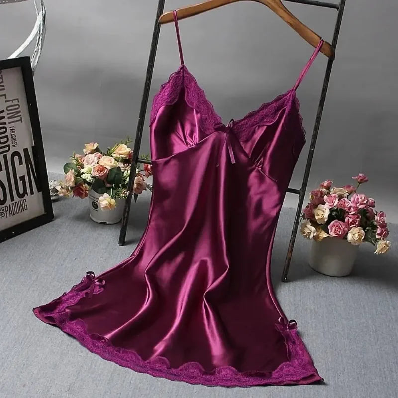 Camisola de Renda com Detalhes Patchwork Lingerie Sexy