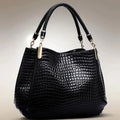 Bolsa Feminina de Ombro Estampa Crocodilo, Grande Capacidade, Ideal para o Dia a Dia