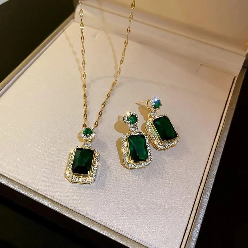 Conjunto 4 Peças Colar, Brincos e Anel com Strass Quadrado para Noiva e Festa