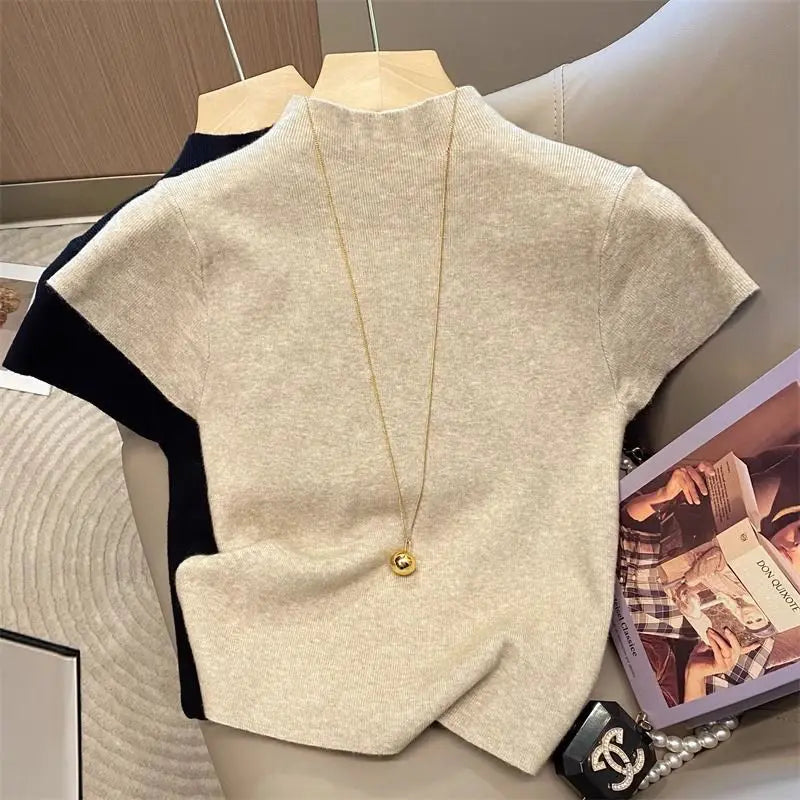 Suéter Feminino Básico de Tricô Gola Alta Manga Curta – Slim Ajustado de Verão