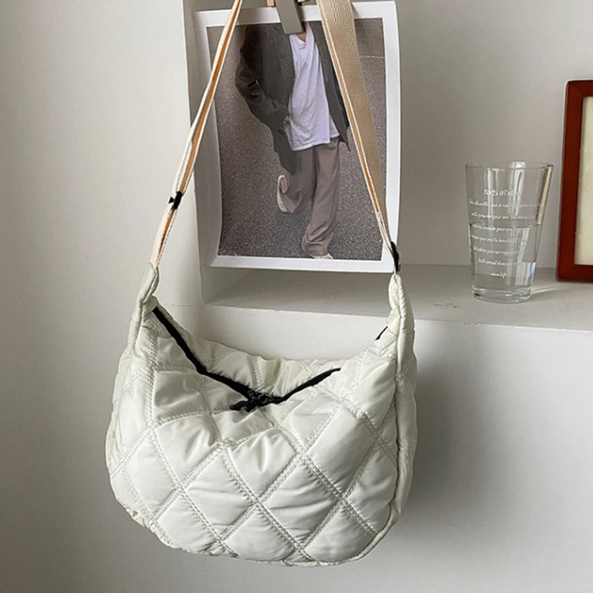 Bolsa de Ombro Feminina Matelassê Estilo Dumpling – Transversal Acolchoada Grande Capacidade