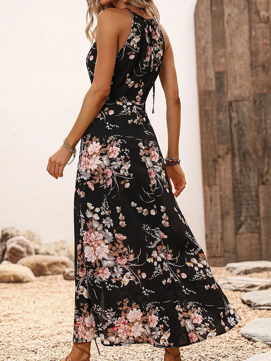 Vestido Longo Floral Frente Única com Fenda Alta – Verão, Praia e Festa
