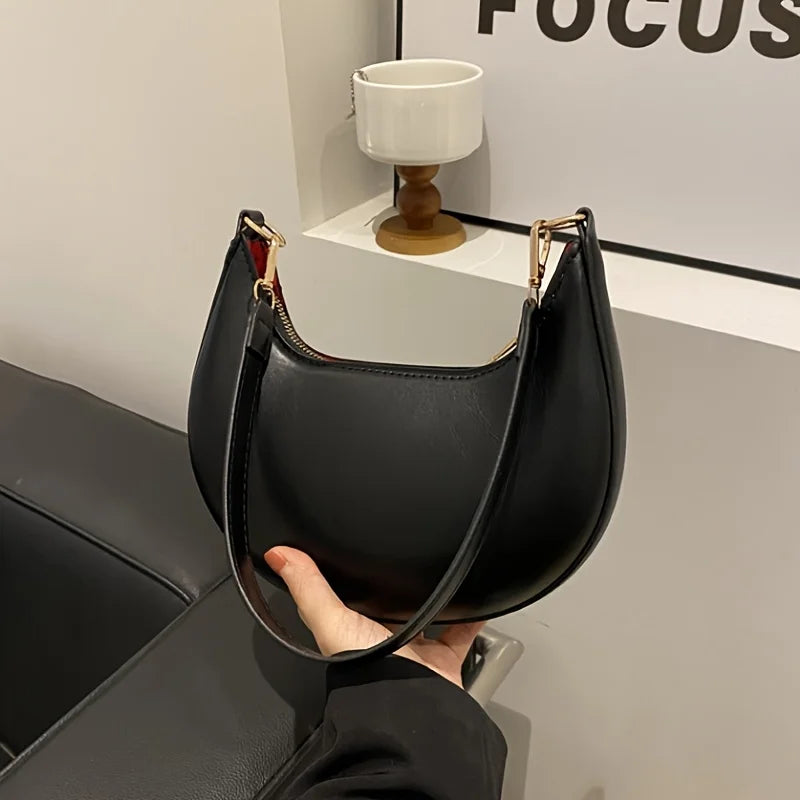 Bolsa de Ombro Feminina em Formato de Lua