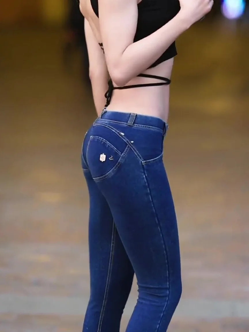 Calça Jeans Cintura Baixa Elástica Levanta Bumbum Feminina
