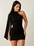 Vestido de Festa Elegante com Decote Assimétrico e Mangas com Fenda
