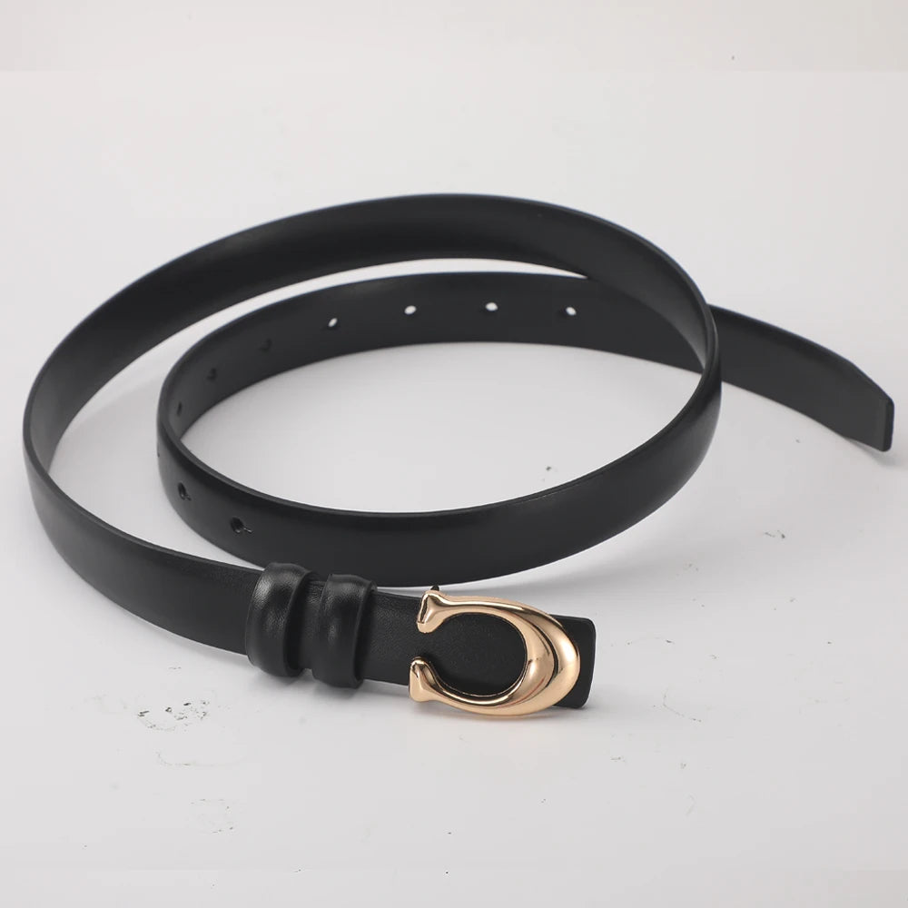 Cinto Feminino Fivela em C com Acabamento Liso