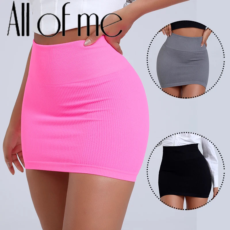 Minissaia Feminina de Cintura Alta em Malha Slim