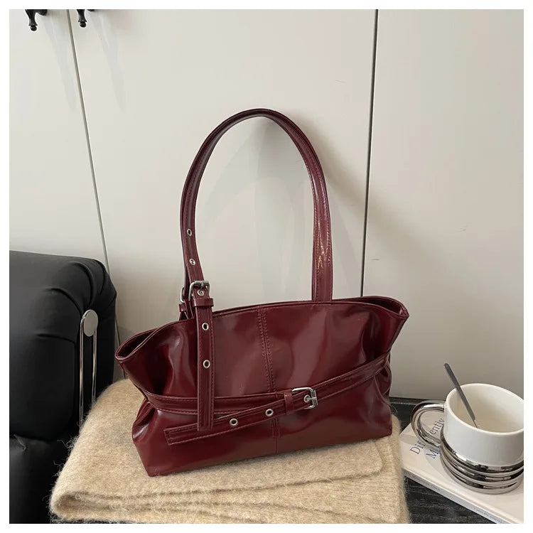 Bolsa Feminina Versátil de Cor Sólida em Camurça