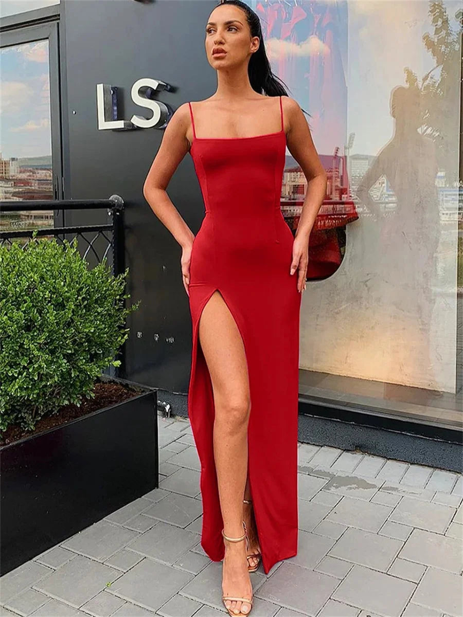 Vestido Midi Feminino Justo com Alças Finas e Fenda – Elegante Cor Sólida